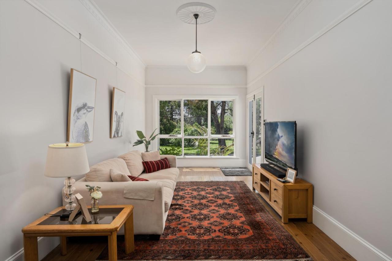 Holiday home The Avenue Anahdale - Hidden 2.7 Acre Estate In Town